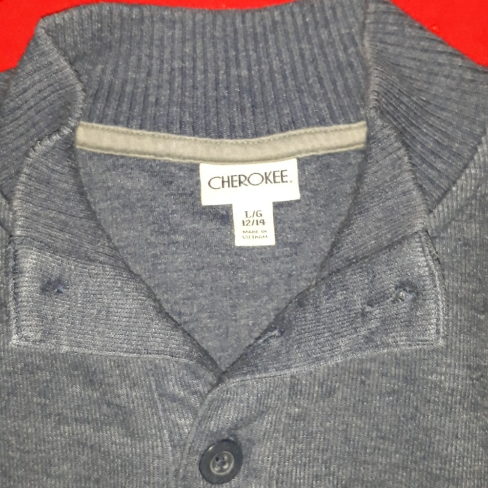 Cherokee  Sweater - Picture 2 of 4